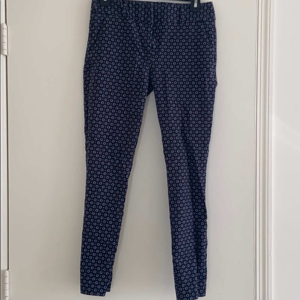 Printed navy skinny dress pants